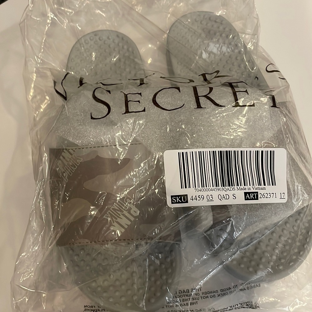 New pink camo slides